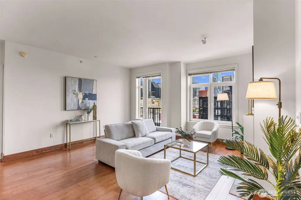 2607 Western Avenue Seattle WA 98121