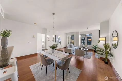 2607 Western Avenue Seattle WA 98121