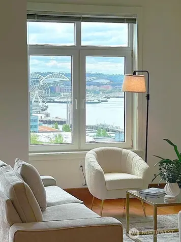 2607 Western Avenue Seattle WA 98121