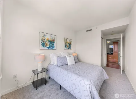 2607 Western Avenue Seattle WA 98121