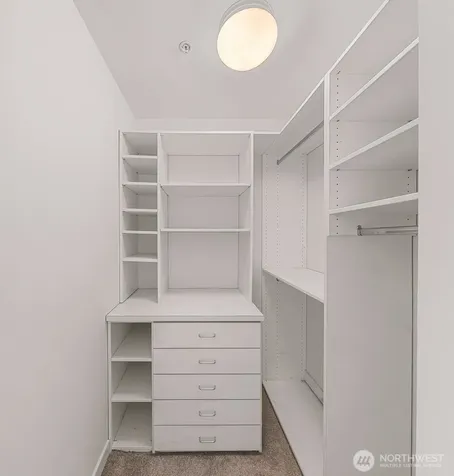 2607 Western Avenue Seattle WA 98121