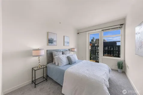 2607 Western Avenue Seattle WA 98121
