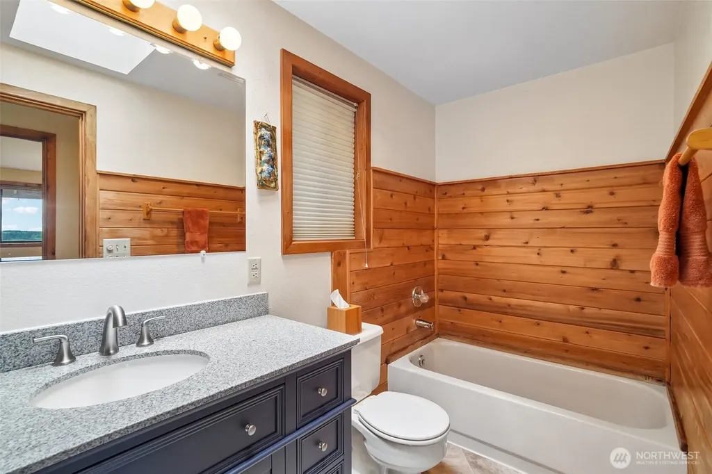 4181 Eagle Ridge Drive Camano Island WA 98282