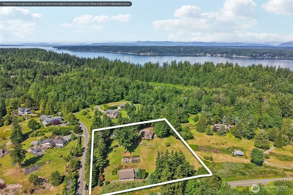 4181 Eagle Ridge Drive Camano Island WA 98282