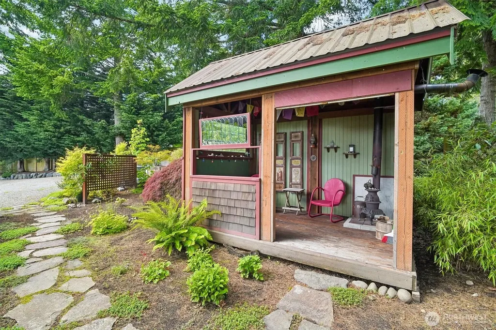 4181 Eagle Ridge Drive Camano Island WA 98282