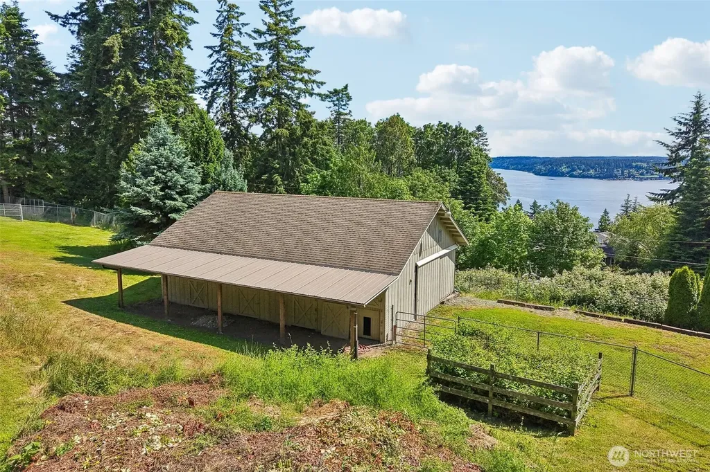 4181 Eagle Ridge Drive Camano Island WA 98282