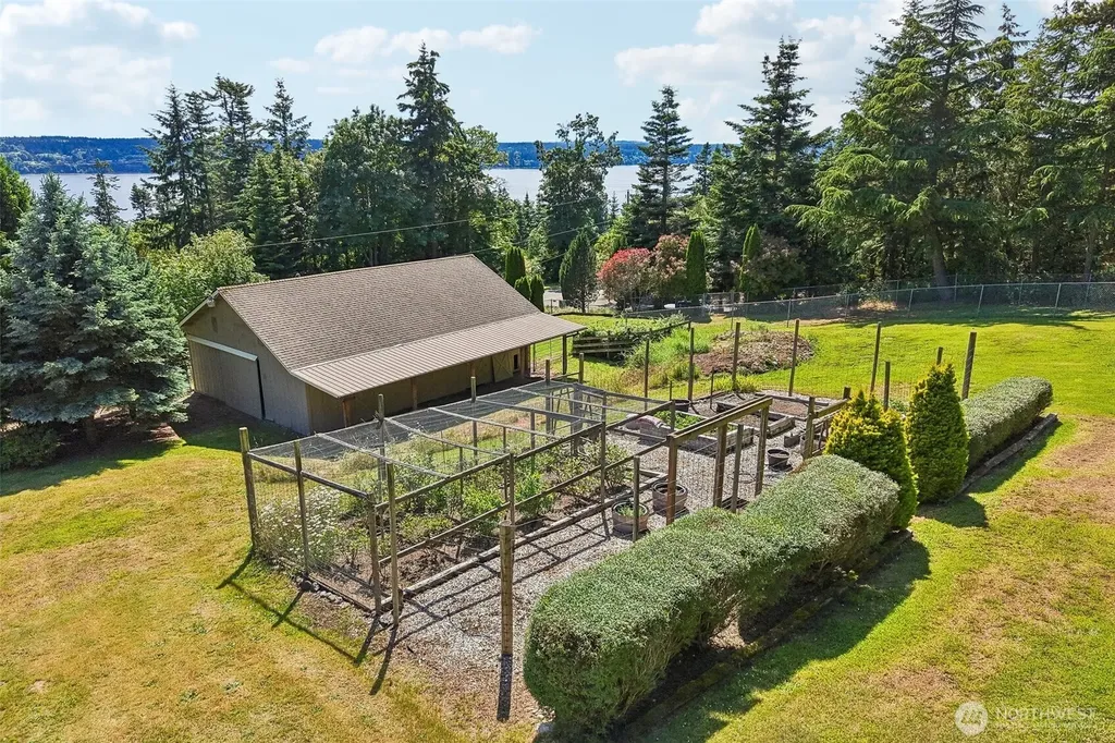 4181 Eagle Ridge Drive Camano Island WA 98282
