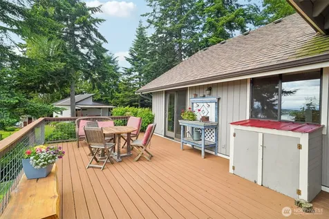 4181 Eagle Ridge Drive Camano Island WA 98282