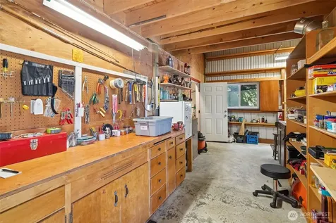 4181 Eagle Ridge Drive Camano Island WA 98282