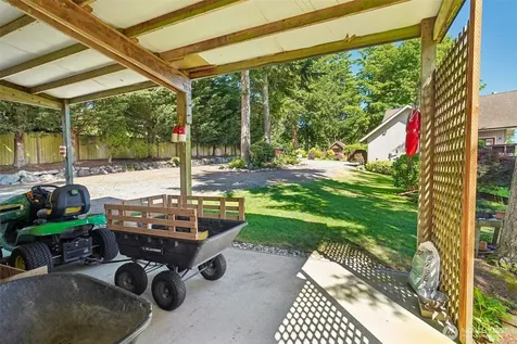 4181 Eagle Ridge Drive Camano Island WA 98282