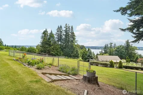 4181 Eagle Ridge Drive Camano Island WA 98282