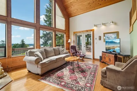 4181 Eagle Ridge Drive Camano Island WA 98282