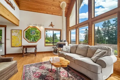 4181 Eagle Ridge Drive Camano Island WA 98282