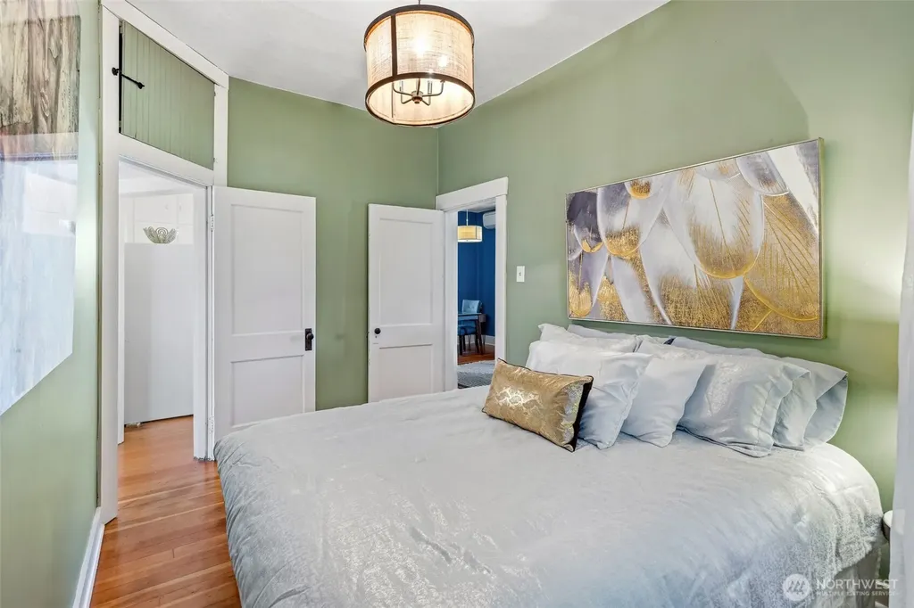 7729 12th Avenue SW Seattle WA 98106
