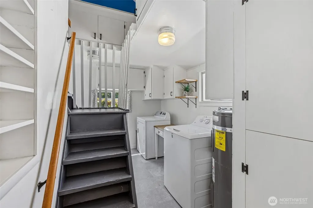 7729 12th Avenue SW Seattle WA 98106