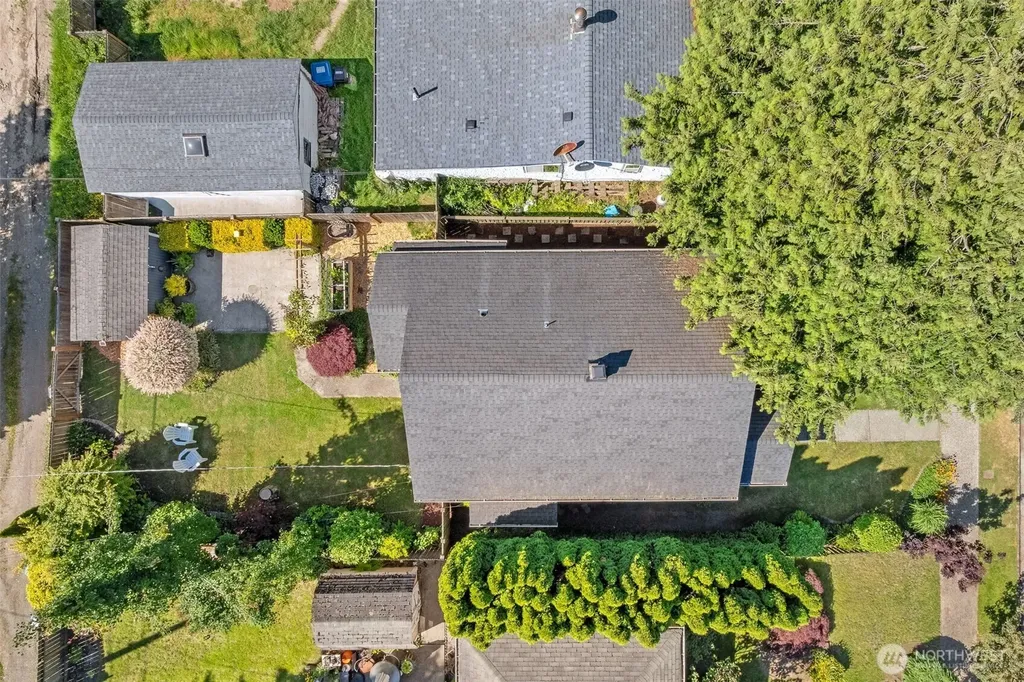7729 12th Avenue SW Seattle WA 98106