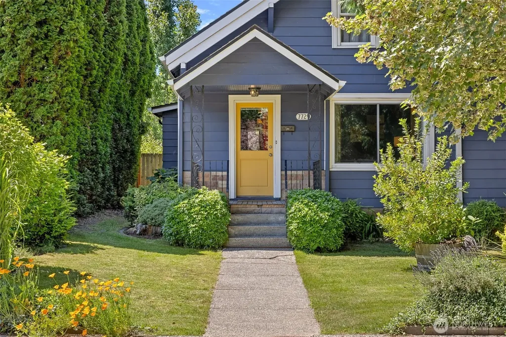 7729 12th Avenue SW Seattle WA 98106