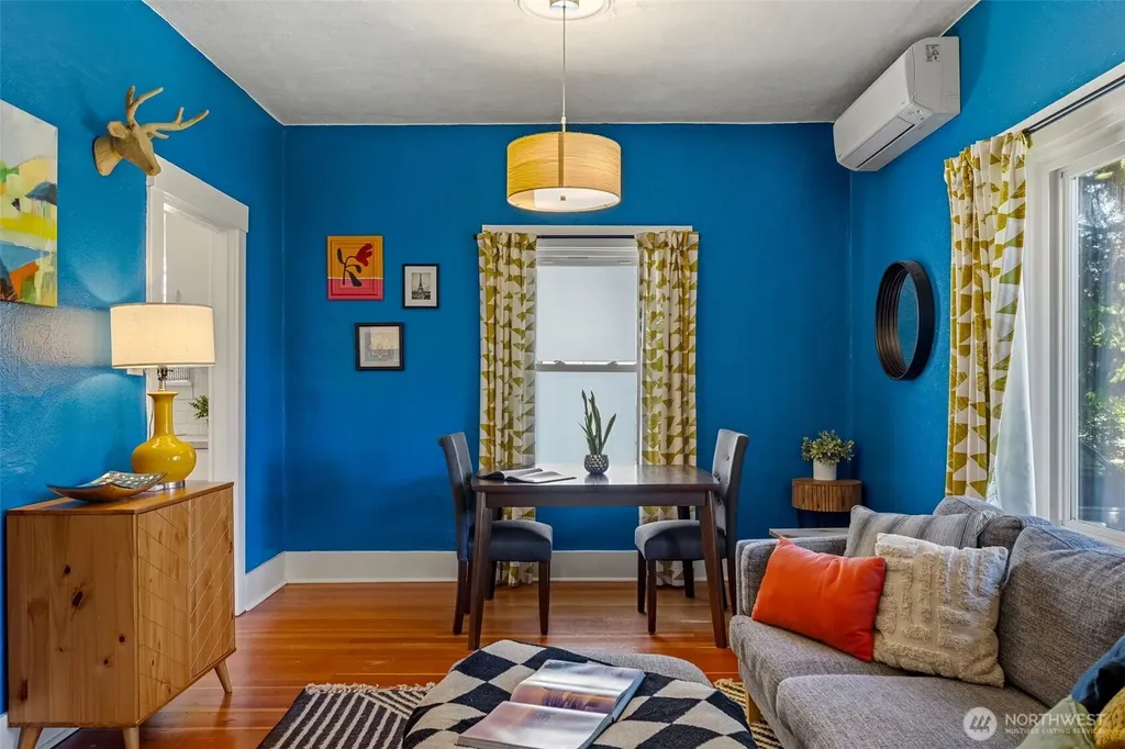 7729 12th Avenue SW Seattle WA 98106