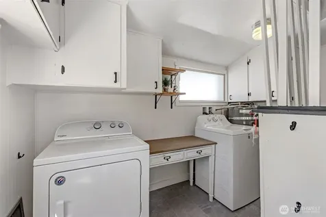 7729 12th Avenue SW Seattle WA 98106