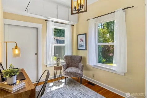 7729 12th Avenue SW Seattle WA 98106