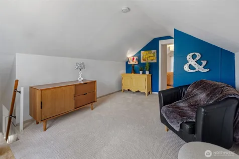7729 12th Avenue SW Seattle WA 98106