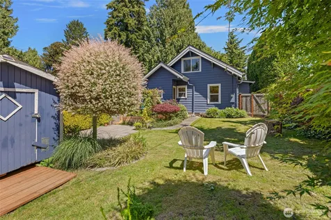 7729 12th Avenue SW Seattle WA 98106