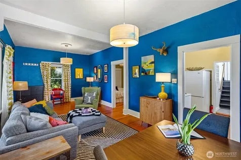 7729 12th Avenue SW Seattle WA 98106