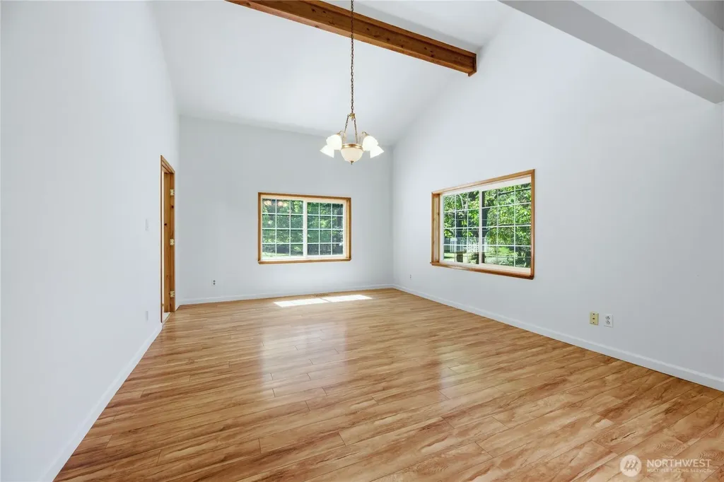 25520 164th Street E Buckley WA 98321