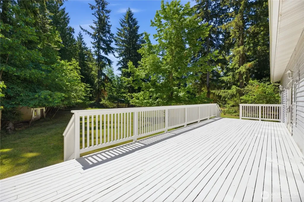 25520 164th Street E Buckley WA 98321