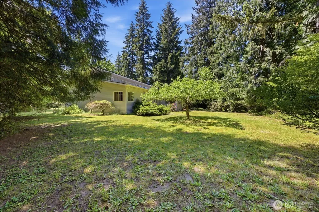 25520 164th Street E Buckley WA 98321