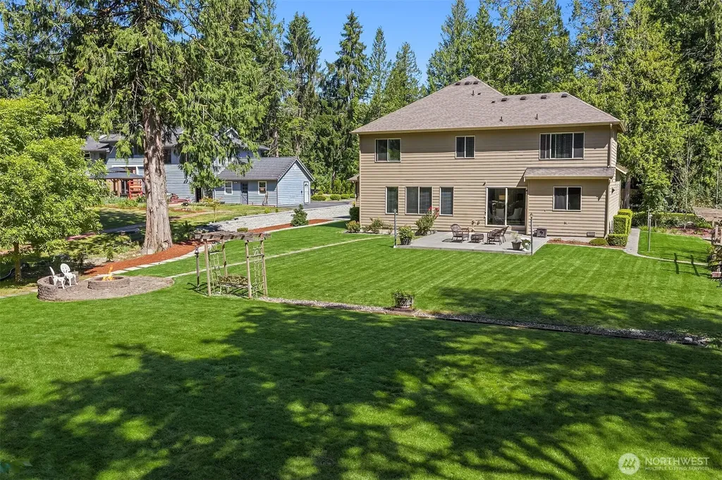 20125 SE 24th Street Sammamish WA 98075