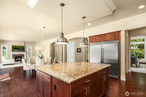 20125 SE 24th Street Sammamish WA 98075