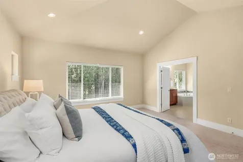 20125 SE 24th Street Sammamish WA 98075