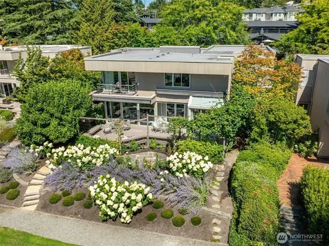 9829 NE 1st Street Bellevue WA 98004