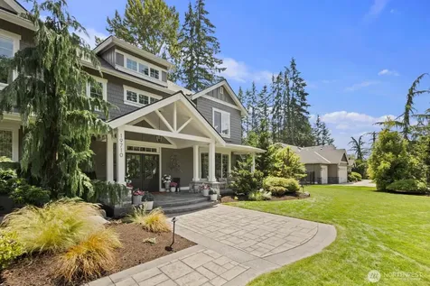 19710 166th Avenue NE Woodinville WA 98072