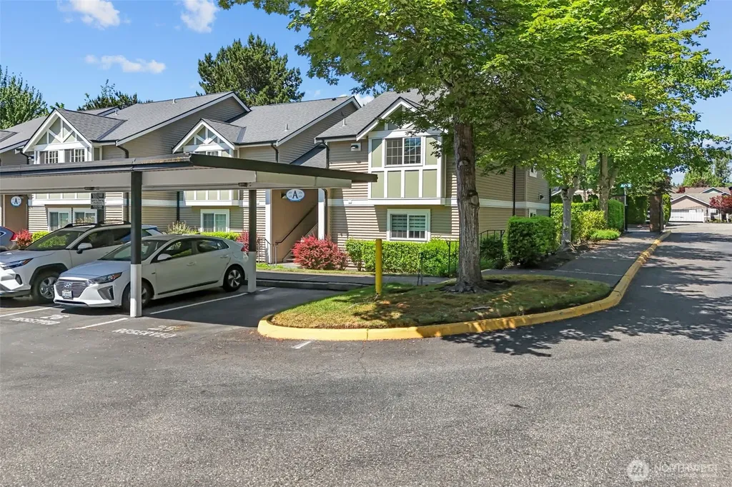 26005 106th Place SE Kent WA 98030