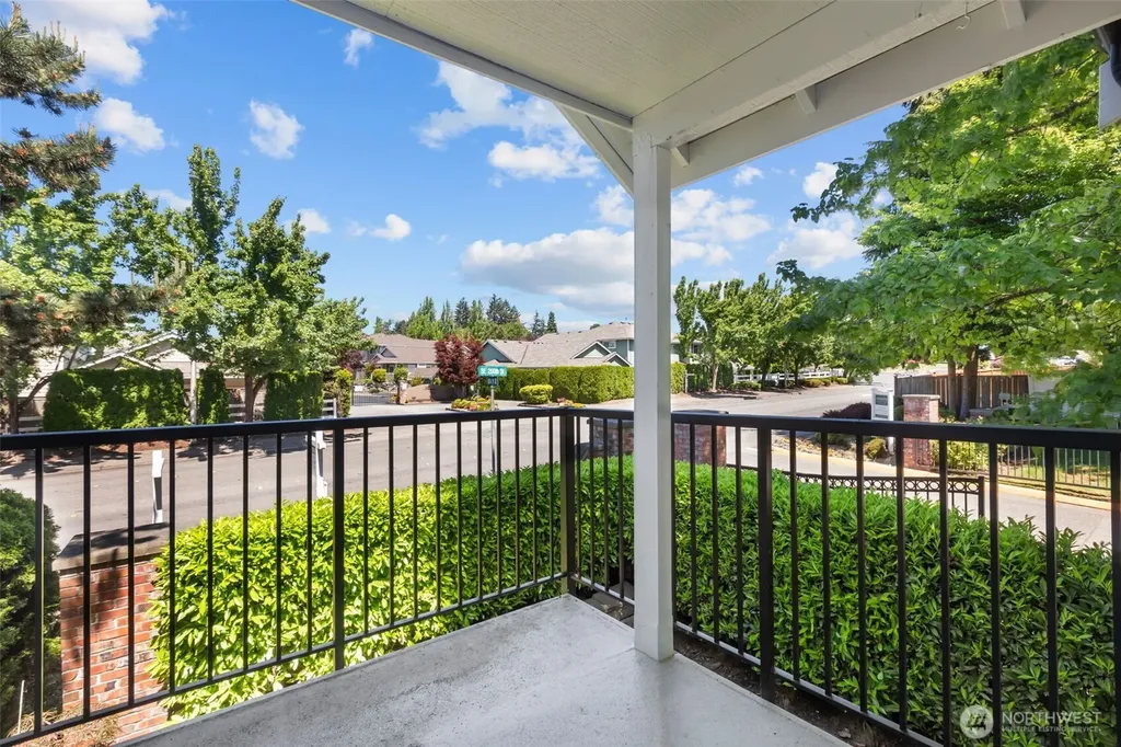 26005 106th Place SE Kent WA 98030