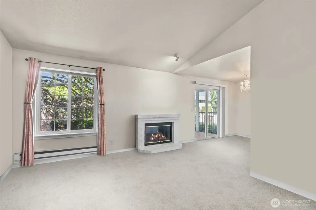 26005 106th Place SE Kent WA 98030