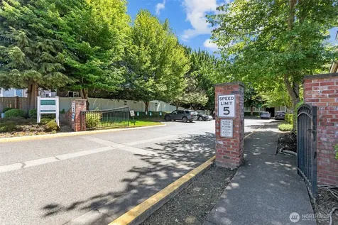 26005 106th Place SE Kent WA 98030