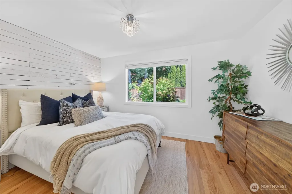 19927 89th Place W Edmonds WA 98026