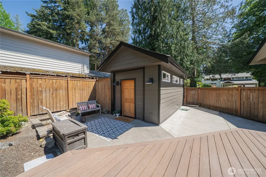 19927 89th Place W Edmonds WA 98026