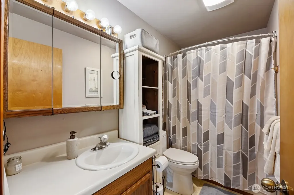 2049 Sleepy Hollow Road Wenatchee WA 98801