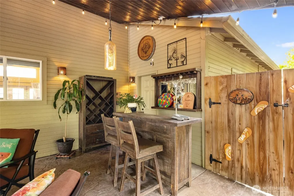 2049 Sleepy Hollow Road Wenatchee WA 98801