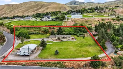 2049 Sleepy Hollow Road Wenatchee WA 98801