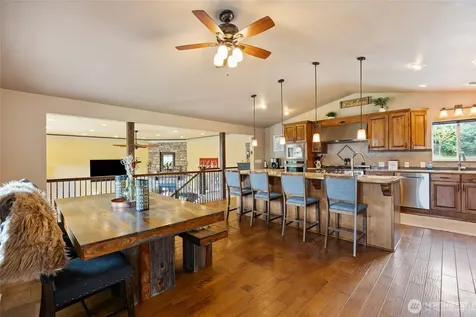 2049 Sleepy Hollow Road Wenatchee WA 98801