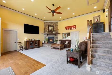 2049 Sleepy Hollow Road Wenatchee WA 98801