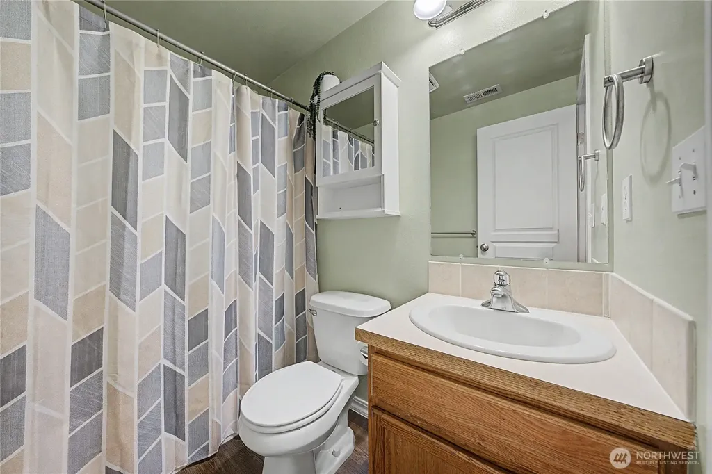 526 N Kentucky Drive Moses Lake WA 98837