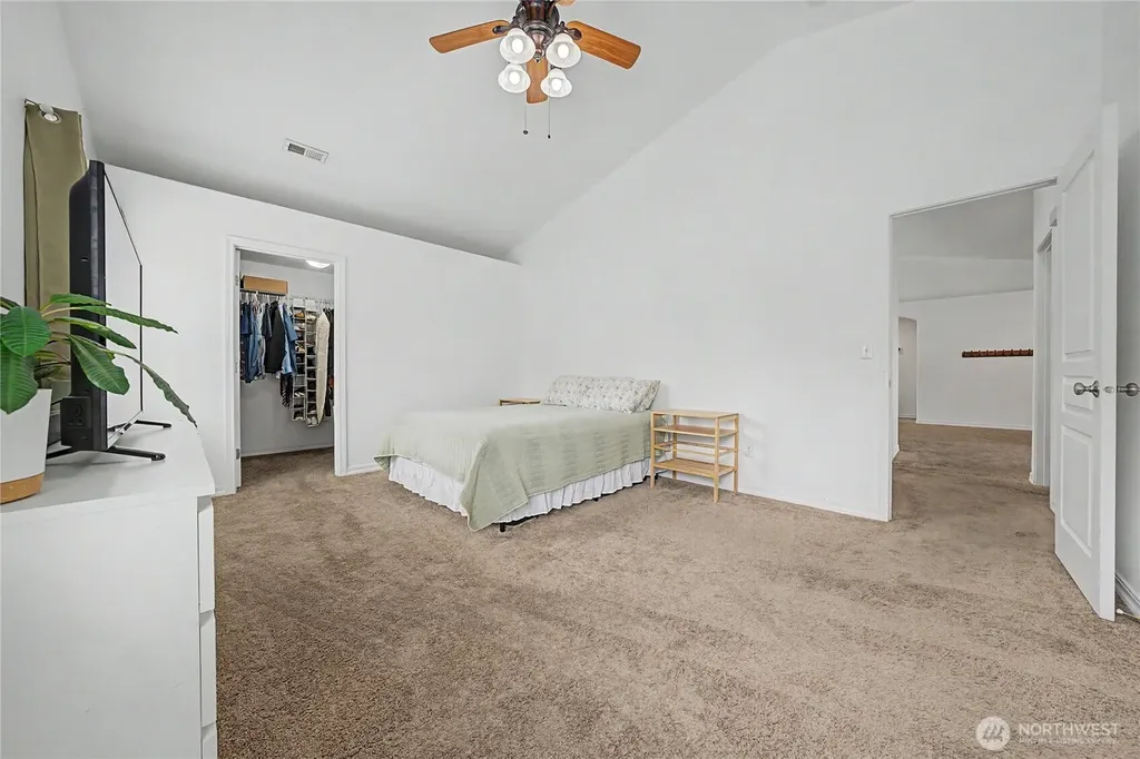 526 N Kentucky Drive Moses Lake WA 98837