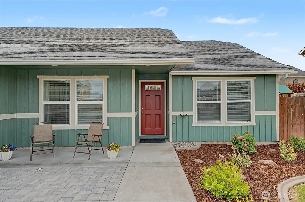526 N Kentucky Drive Moses Lake WA 98837
