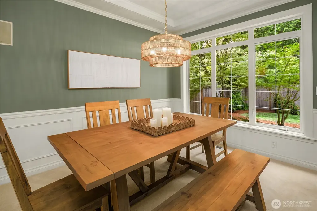 27422 SE 8th Place Sammamish WA 98075